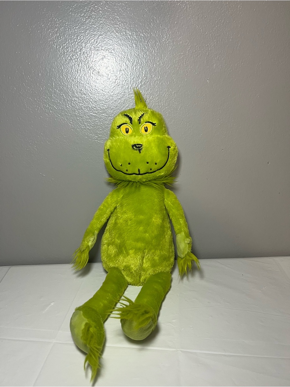 Kohl's Cares Dr Seuss Grinch Christmas Plush 2023